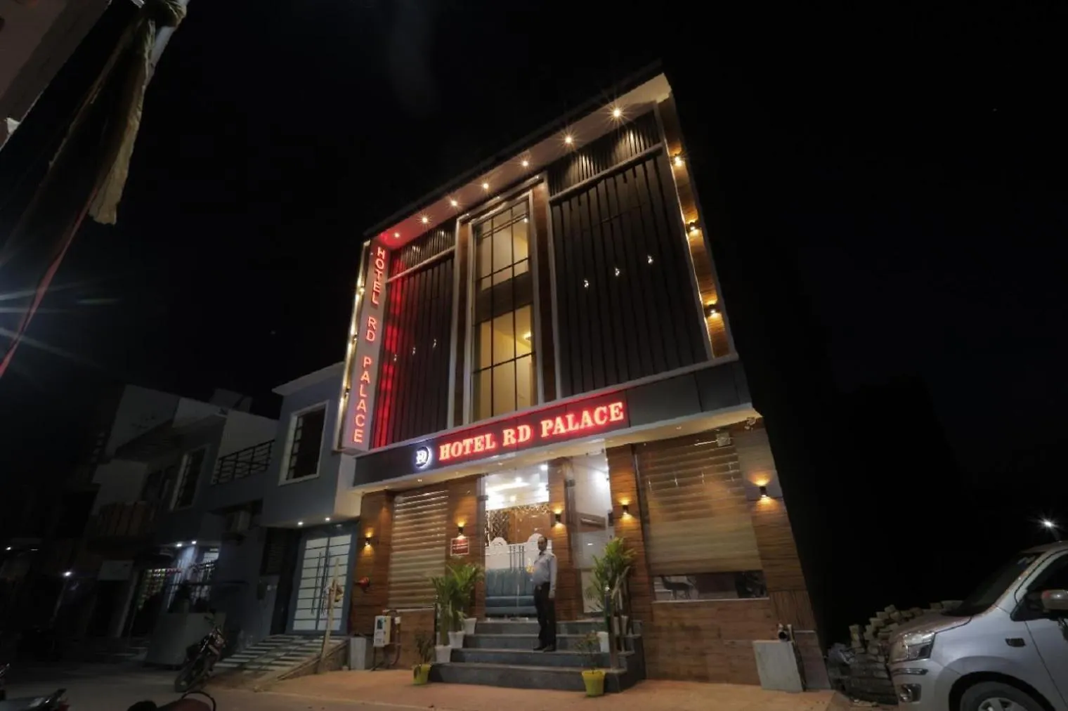 Hotel Rd Palace آغْرا